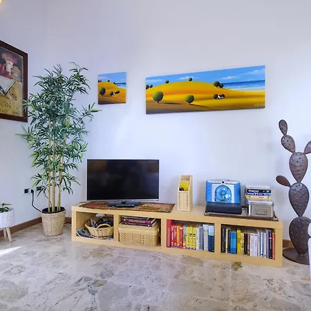 아파트 My Lovely House, Un Angolo Di Pace Fra Le Montagne E Il Di 에시노 라리오